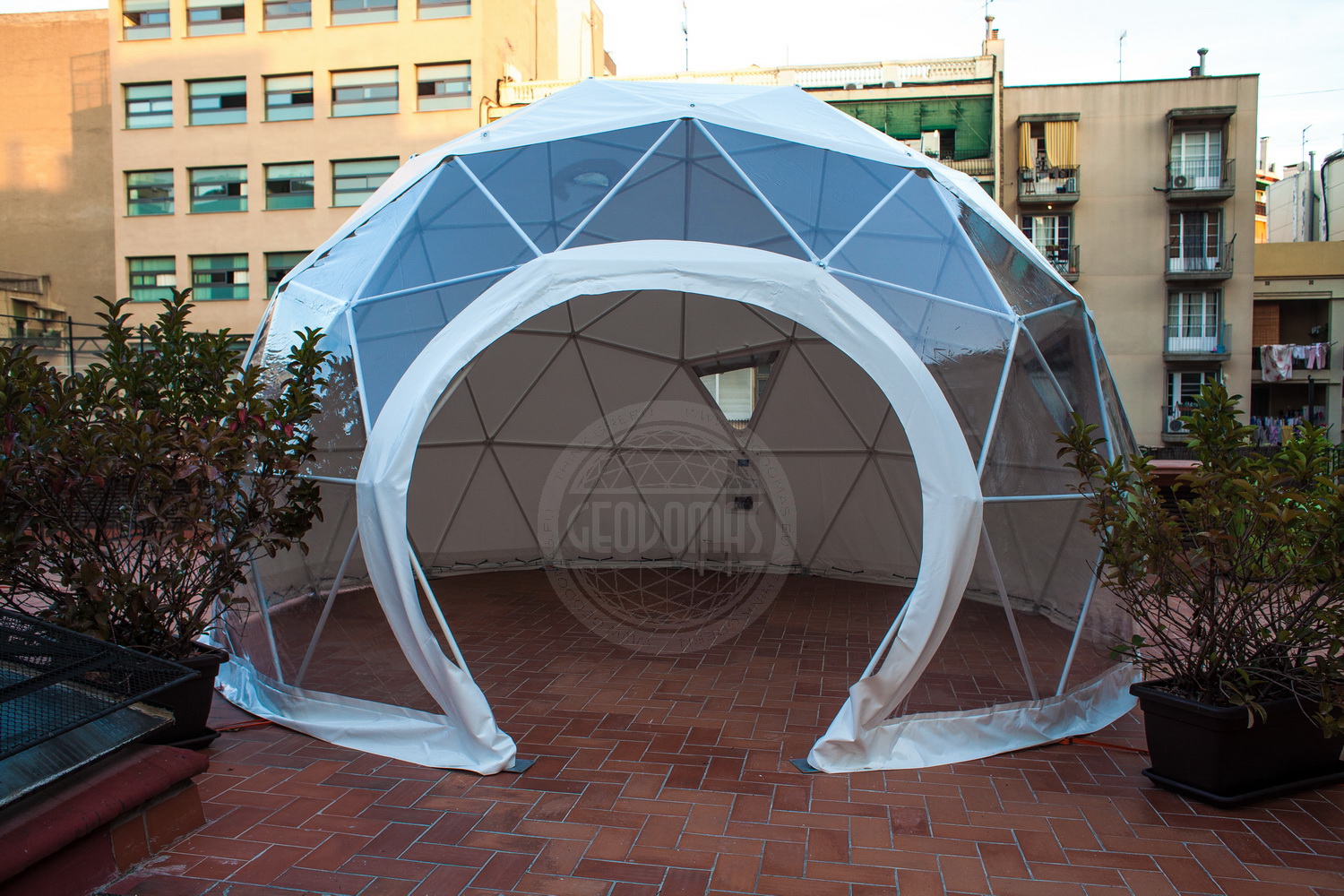 icodome28f3_1 icodome28f3_1