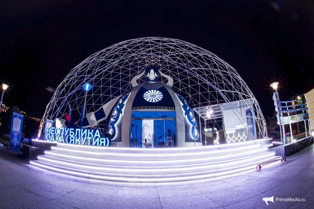 Eastern_Economic_Forum_Dome_17 Eastern_Economic_Forum_Dome_17
