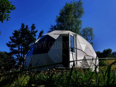 30m2 Ø6m Mobilus Namelis | Apšiltintas kupolas su stiklofasadu
