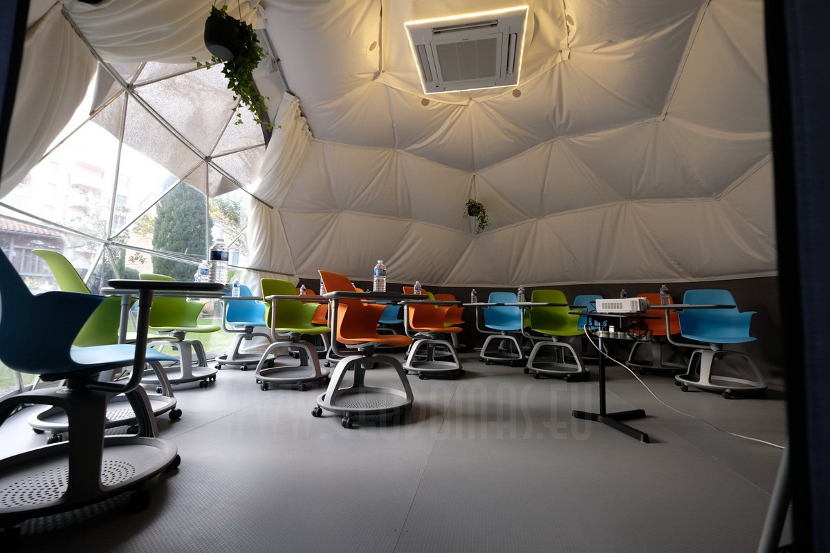 olivier_geodomas_glamping_22