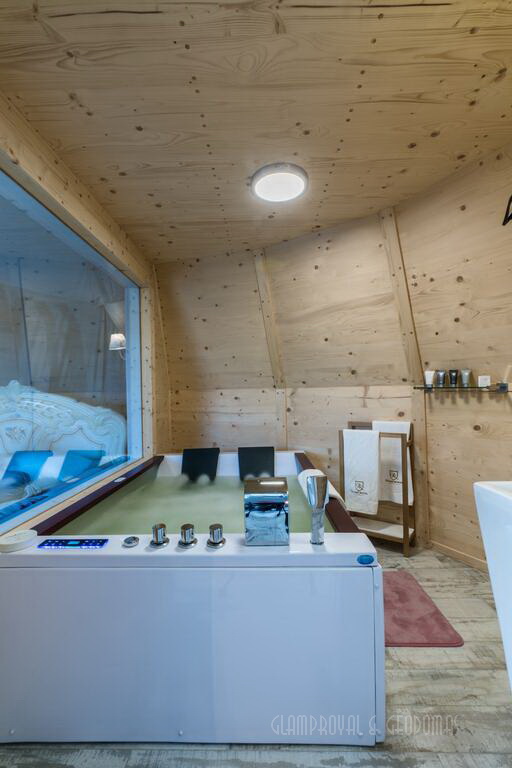 35m² Glamp Royal poilsiavietė Ø6,7m x 4kompl Kupolai | Zakopanė, Lenkija