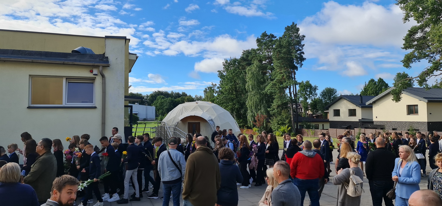 Aviženiu_mokykla_lauko_klase_16